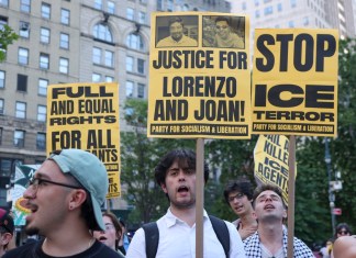 Imagen de archivo de protestas contra ICE por muerte de migrante mexicano en Texas. Foto La Hora: EFE