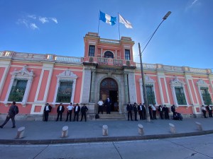 Estos son los plazos de renuncia para funcionarios que aspiren a un cargo en las elecciones de 2027