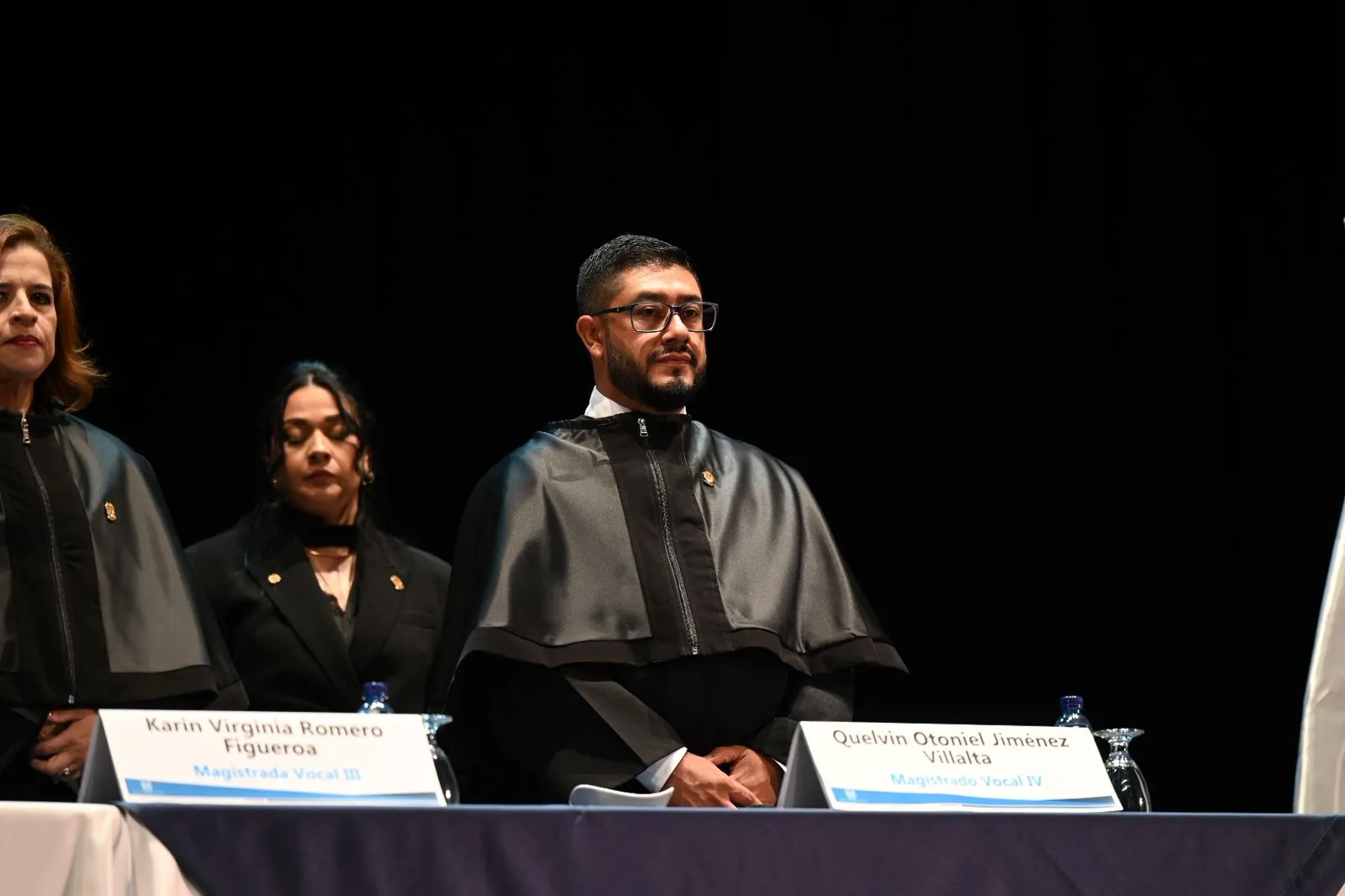 El magistrado Quelvin Otoniel Jimenez Villalta durante la toma de posesion de la nueva magistratura del TSE. Foto La Hora: José Orozco