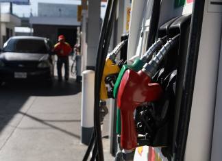 Una estación de servicio de gasolina. Foto La Hora: Daniel Ramírez