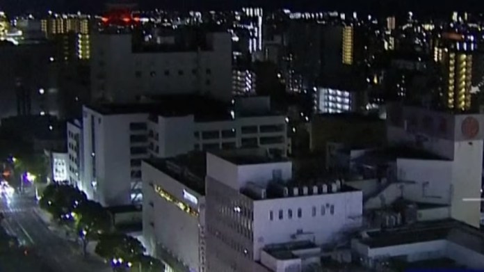Un sismo de 5,9 grados sacudió la ciudad de Tokio en Japón este domingo 23 de agosto, dejando varios heridos. Un sismo de 5,9 grados sacudió la ciudad de Tokio en Japón este domingo 23 de agosto, dejando varios heridos.