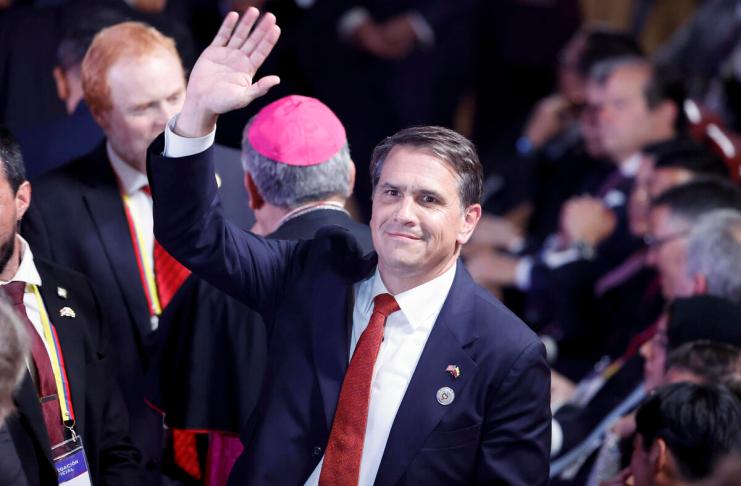 Todd Blanche jura como fiscal general de EE.UU. en una ceremonia privada en la Casa Blanca Todd Blanche jura como fiscal general de EE.UU. en una ceremonia privada en la Casa Blanca