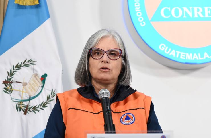 Conred reporta más de 1 mil 400 evacuados y mantiene cinco albergues habilitados por actividad del volcán de Fuego Claudinne Olgaldes, secretaría Ejecutiva de Conred