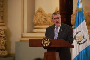 Para el retorno de los exiliados Gobierno propone mecanismo; analista ve posible conflicto jurídico