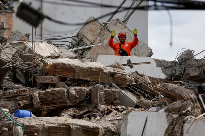 Pasadas 72 horas desde el terremoto en Colombia, la Pasadas 72 horas desde el terremoto en Colombia, la