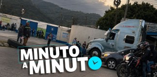 En Vivo: bloqueo en ruta al Pacífico es por alza a los combustibles y rechazo a encargada de la DGT Transportistas bloquean la ruta al Pacífico en inmediaciones de Palín, Escuintla; falta de infraestructura vial el motivo. Foto La Hora: Redes Sociales