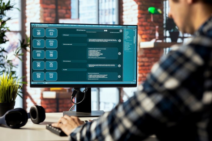 El reto es que la IA pueda incrementar la productividad de grandes y pequeños negocios. Foto La Hora: Shutterstock