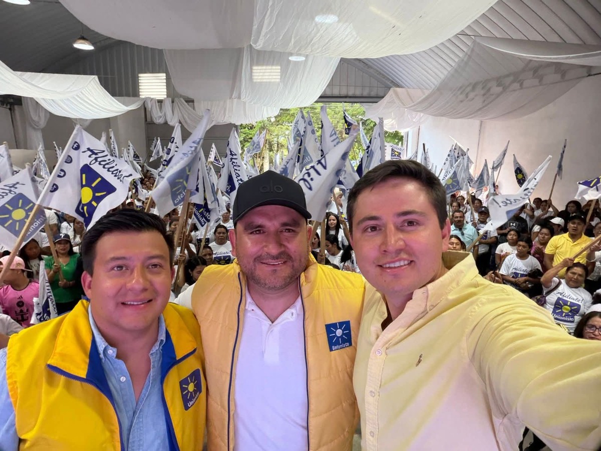 En la foto el diputado Adim Maldonado 