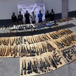 Un arsenal, que presuntamente iba destinado a grupos criminales, fue incautado por el Gobierno de México en el estado de Nuevo León.