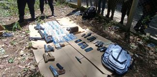 Ejército reporta hallazgo de armas, dinero y otros indicios durante operativo en San Lucas Indicios de dudosa procedencia en San Lucas Sacatepéquez.. Foto La Hora: Ejército.
