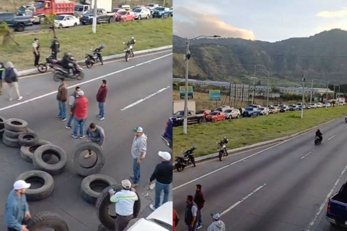 Artes LH (23) Manifestantes liberaron la Ruta al Pacífico (CA-9 Sur), en el kilómetro 37. Foto La Hora: El Observador.