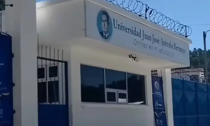Asi es la Universidad Arevalo sin clases pero participa en la eleccion del Contralor Así es la Universidad Arévalo, sin clases pero participa en la elección del Contralor
