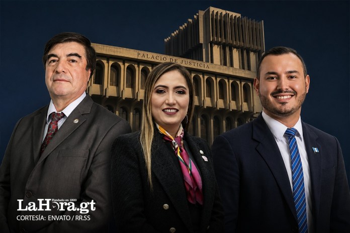 CSJ Jueces Teódulo Cifuentes, expresidente de la Corte Suprema de Justicia; Claudia Paredes, actual presidenta del Organismo Judicial y de la CSJ; y Emanuel Castañeda, secretario de la Corte.
