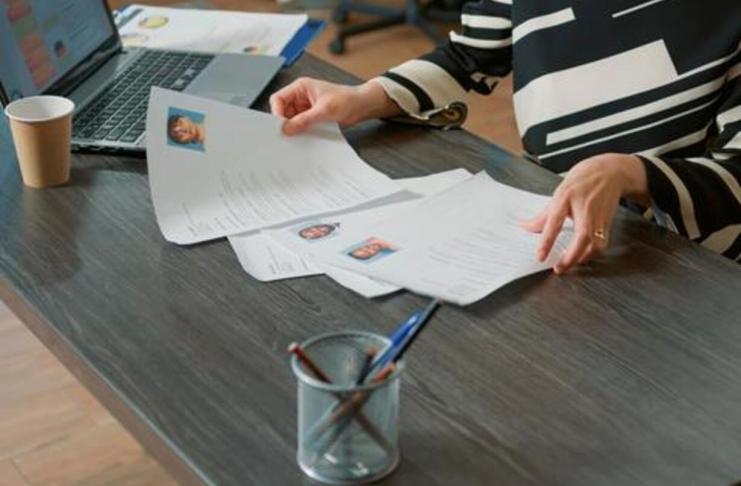 Un buen CV puede ser clave para destacar ante los reclutadores.