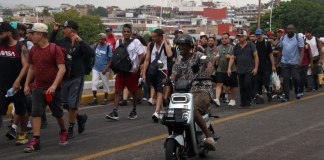 Una caravana de migrantes salió desde Tapachula