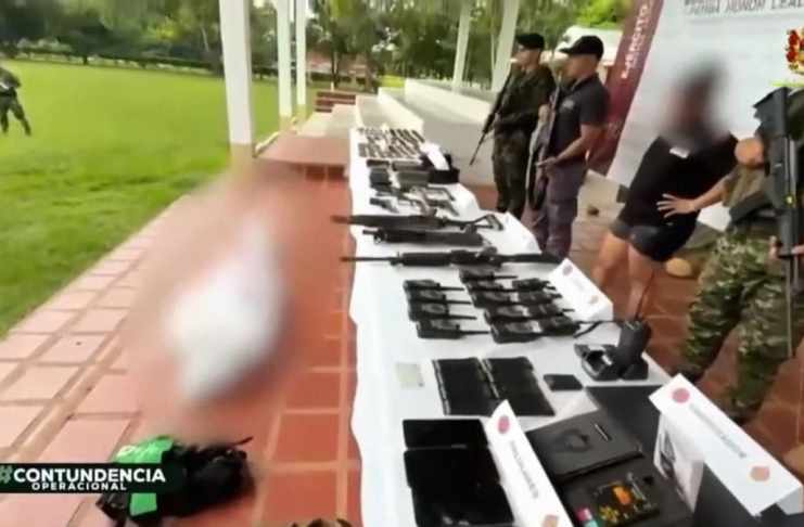 Operativos de la Fuerza Pública contra el Clan del Golfo en Antioquia dejaron un presunto cabecilla muerto, capturados e incautación de armas y municiones.