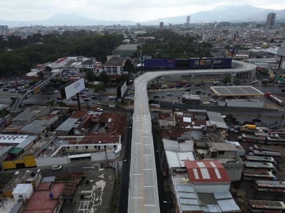 Los &uacute;ltimos detalles en la obra ya han sido ejecutados por la empresa encargada. Foto La Hora: Daniel Ram&iacute;rez