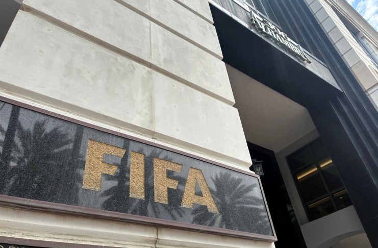 El francés Kevin Lamour, crítico con el proyecto de privatización del Mundial de fútbol, ha sido despedido de su puesto de director de operaciones de la FIFA. EFE/ Hugo García/Archivo