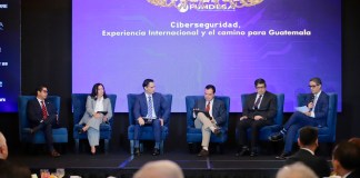 Foro Gobernanza de la Ciberseguridad. Foto La Hora: Fundesa