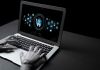 La IA se está convirtiendo en un asistente clave en las compras electrónicas. Foto La Hora: Shutterstock/Summit Art Creations