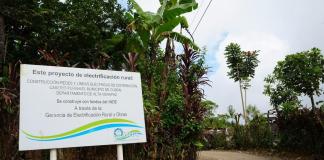 148 familias de Purahub, Cobán, ya cuentan con energía eléctrica tras un proyecto de electrificación rural.
