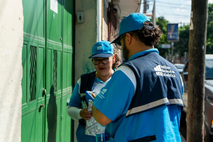 INE busca conocer cuánto tiempo dedican los guatemaltecos al trabajo, cuidados y descanso.