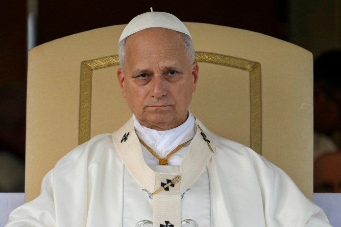 León XIV pide la ayuda "de todos" para ayudar a Nepal y el Tíbet tras la riada Una imagen facilitada por la Oficina de Prensa de los Medios del Vaticano muestra al Papa León XIV oficiando la Santa Misa de la Fiesta de Nuestra Señora del Lago en Castel Gandolfo, Italia, el 29 de agosto de 2026. (Papa, Italia) EFE/EPA/MEDIOS DEL VATICANO FACILITADO FACILITADO SOLO PARA USO EDITORIAL/SIN VENTAS