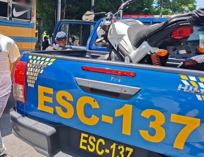 Policía Nacional Civil (PNC) en Escuintla. Foto La Hora: PNC