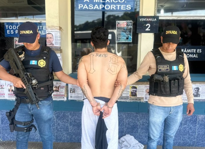 PNC captura y expulsa a pandilleros del Barrio 18 en San Marcos. Foto: PNC