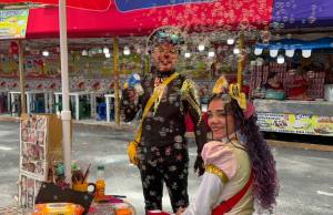 Entre las actividades en la Feria de Jocotenango, se pueden encontrar juegos de feria, presentaciones de payasos, pintacaritas y juegos mecánicos. Foto La Hora: Daniel Ramírez.