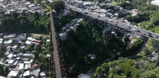 Puente Las Vacas, donde pasaba el ferrocarril, será desmontado para construir puente Chutbal