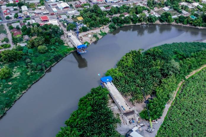 Puente de mas de 230 metros que unira dos municipios al sur proyecta su entrega antes de lo estimado Puente de más de 230 metros que unirá dos municipios al sur, proyecta su entrega antes de lo estimado