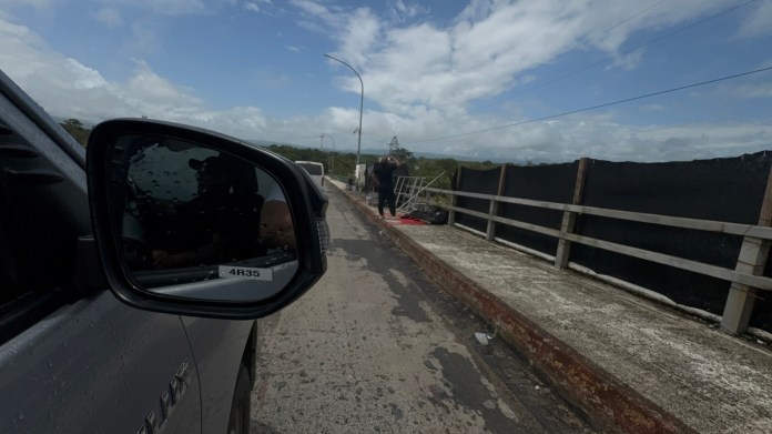 Foto puente Río Dulce