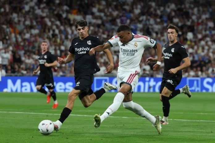 El Real Madrid, con un hat-trick de Kylian Mbappé, venció 4-1 a la Real Sociedad en el Estadio Santiago Bernabéu.