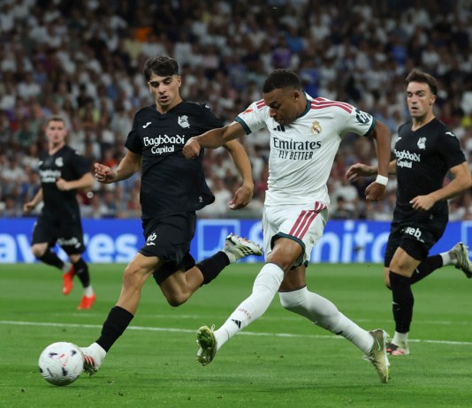 El Real Madrid, con un hat-trick de Kylian Mbappé, venció 4-1 a la Real Sociedad en el Estadio Santiago Bernabéu.