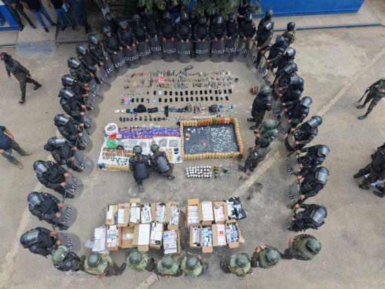 Foto La Hora: Ej&eacute;rcito.
