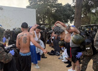 El Ejército de Guatemala realiza una requisa en Pavón con el objetivo de incautar armas utilizadas por reos y en crimenes.