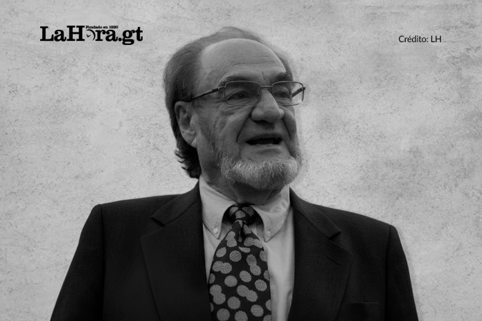 Rodolfo Rohrmoser Rodolfo Rohrmoser dedicó gran parte de su carrera a la defensa del orden constitucional y fue una de las voces jurídicas más influyentes del país.