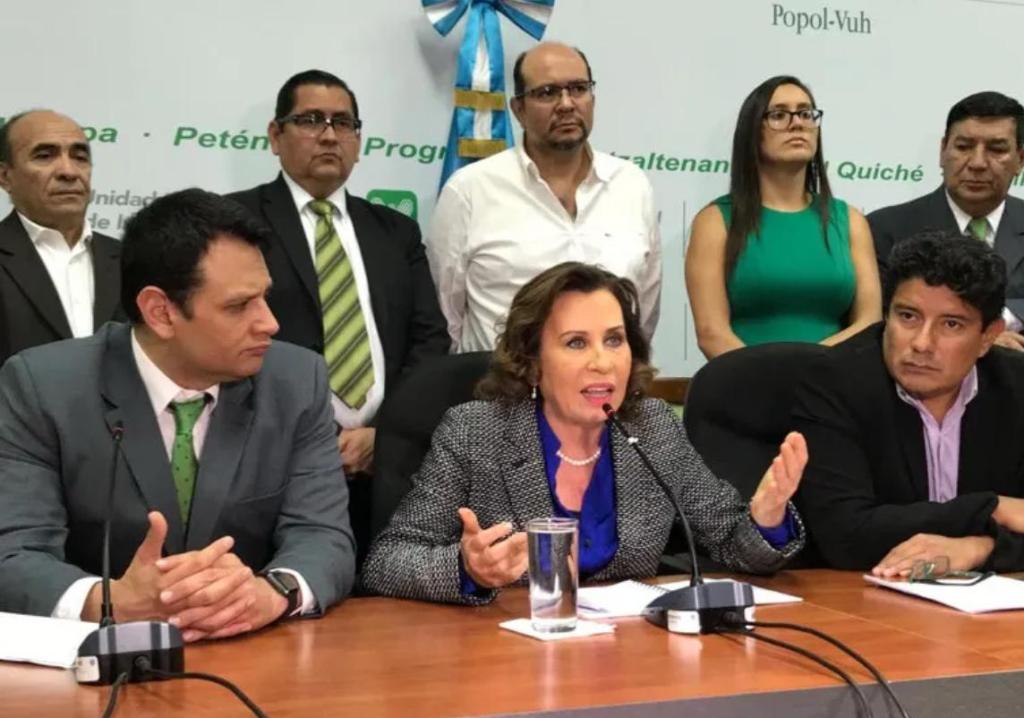 Antigua dirigencia de la UNE