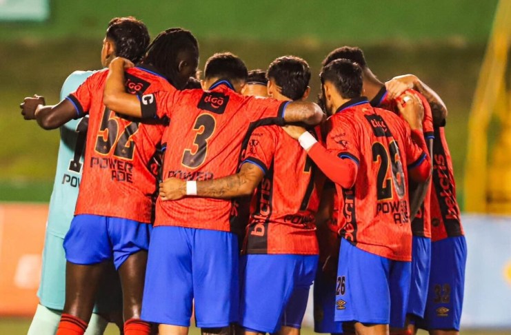 Municipal, después de derrotar a Comunicaciones en el Clásico 338, es el líder solitario del Torneo Clausura 2026.
