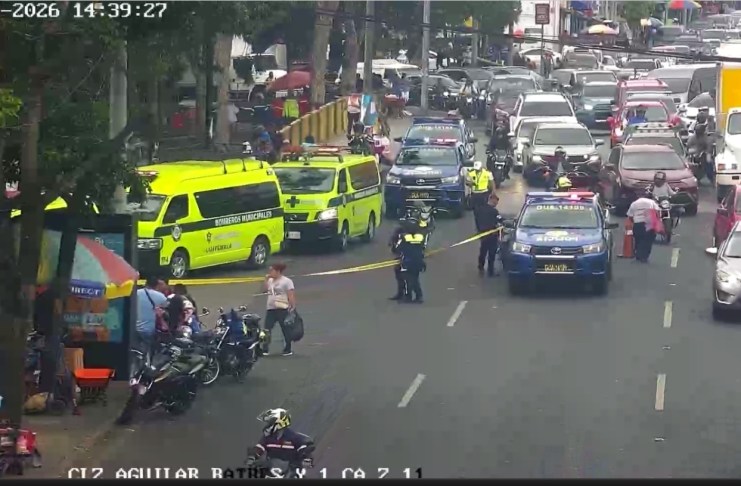 Tránsito complicado encalzada Roosevelt, San Juan, Bulevar Liberación y Bulevar Los Próceres tras hecho armado. Foto La Hora: PMT.