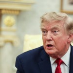 Trump que amenazó este lunes con bombardear "sin piedad" Omán si se interpone en el diálogo entre Washington y Teherán. Foto La Hora: EFE