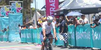 La colombiana Angie Londoño, del equipo Asociación de Sololá, fue la ganadora de la primera etapa de la Vuelta Ciclística Femenina a Guatemala.