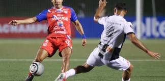 Xelajú MC enfrenta a Luis Ángel Firpo de El Salvador por un lugar en los cuartos de final de la Copa Centroamericana 2026.