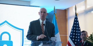 El encargado de EE. UU., Jorgan Andrews destacó la importacia de la ciberseguridad en Guatemala derivado de ataques cibernéticos.