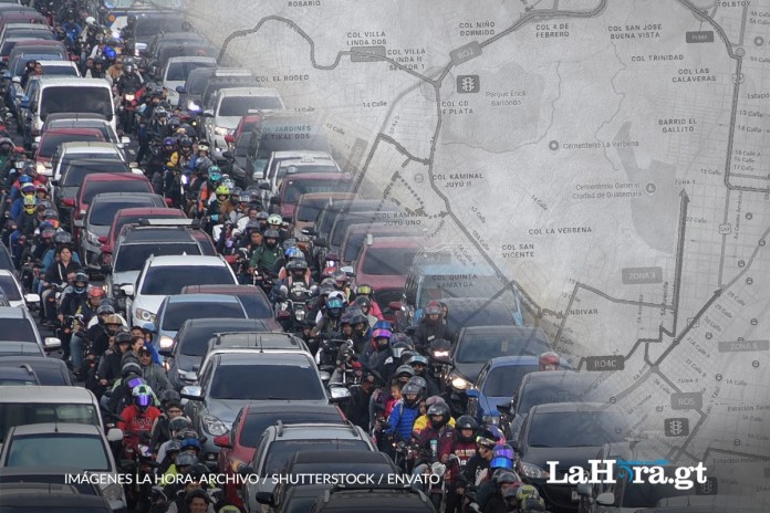 Obras del AeroMetro provocaron durante la semana tránsito vehicular más intenso. Foto La Hora: Alejandro Ramírez.