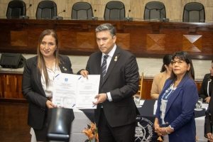 En medio de señalamientos de compra de puestos y sobornos, OJ recibe certificado antisoborno