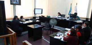 La jueza Abelina Cruz dictó falta de mérito a favor de tres contratistas del Estado implicados en el caso Asalto al Ministerio de Salud. Foto La Hora: Daniel Ramírez
