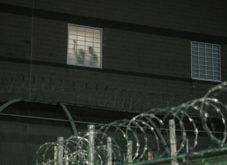Fotografía de archivo de un centro de detención de migrantes de ICE en EE. UU. Foto La Hora: EFE