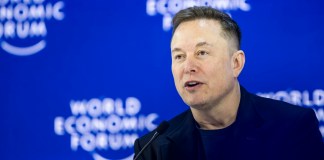 Musk construirá en Texas una megaplanta de chips pese a la oposición ciudadana Imagen de archivo de Elon Musk. Foto La Hora: EFE